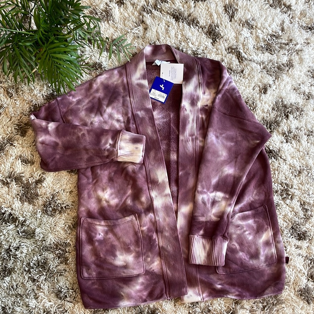 Brand new 🌺 cardigan size Small 🌺